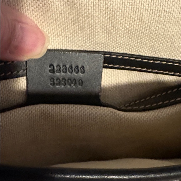 Great Condition Gucci Blue and White Crossbody Bag - Picture 10 of 16